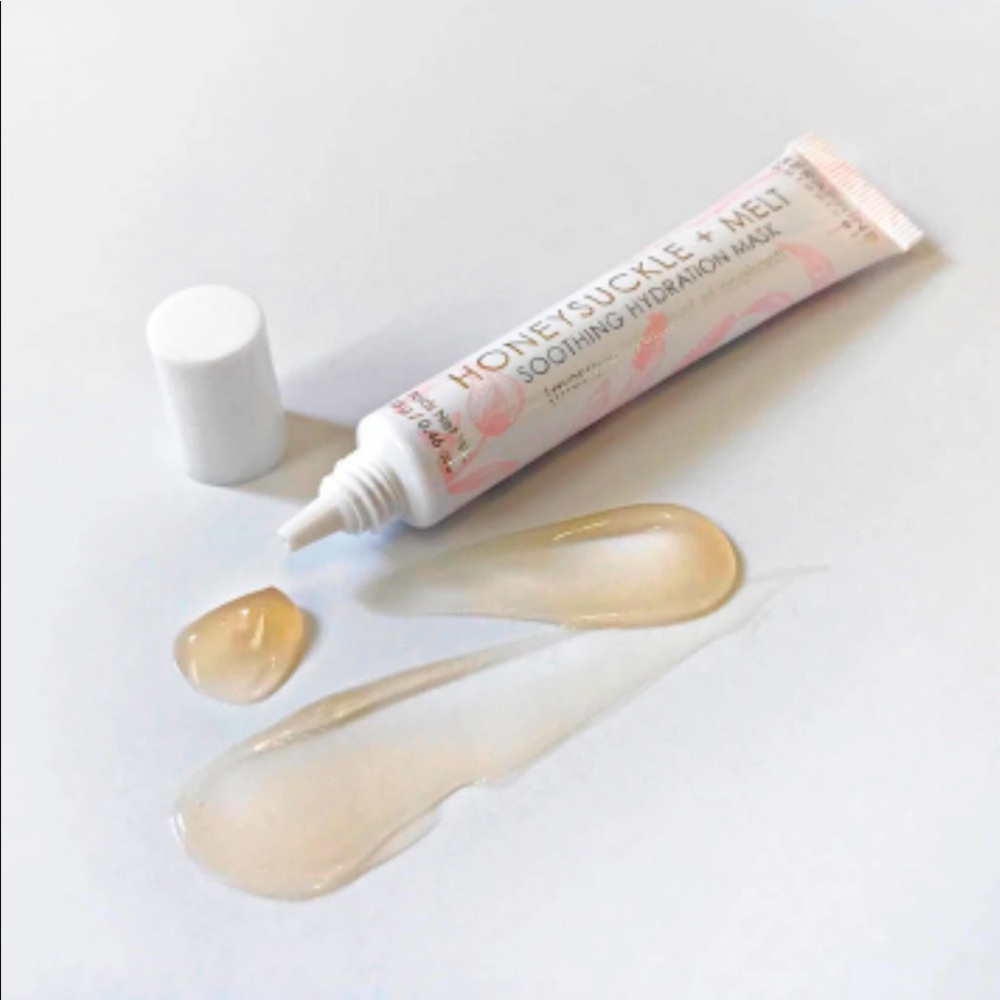 Seraphine Botanicals Honeysuckle + Melt Soothing Hydration Mask